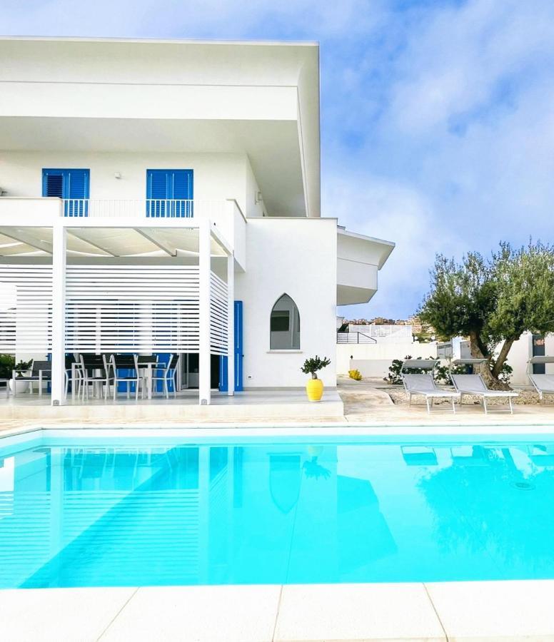 White Wall Luxury Rooms Scala Dei Turchi เรอัลมอนเต ภายนอก รูปภาพ